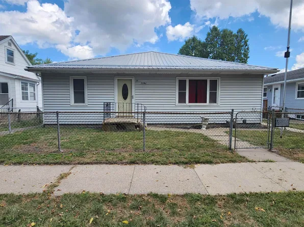 2646 Queen St, Dubuque, IA 52001