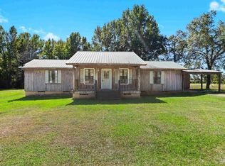 1587 Airport Rd, Atmore, AL 36502