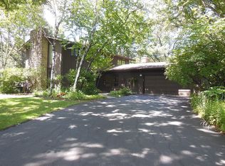 4N140 Ferson Creek Rd, St Charles, IL 60174