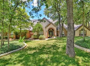 308 Oak Ridge Dr, Burleson, TX 76028