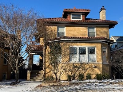 1129 N Elmwood Ave, Oak Park, IL, 60302