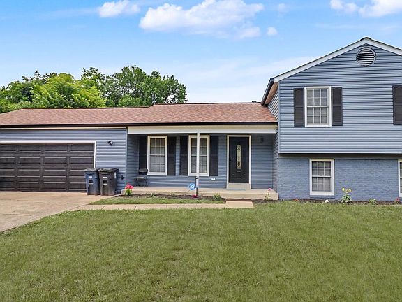 3rd image of 11112 Fruitwood Dr