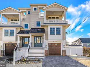 4 E 19th St #A, Long Beach Township, NJ 08008