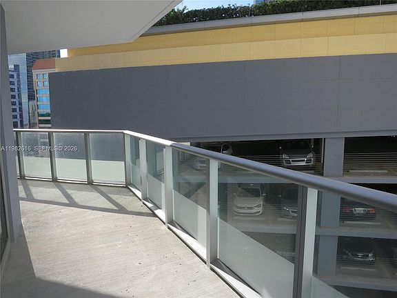 5th image of 1300 Brickell Bay Dr