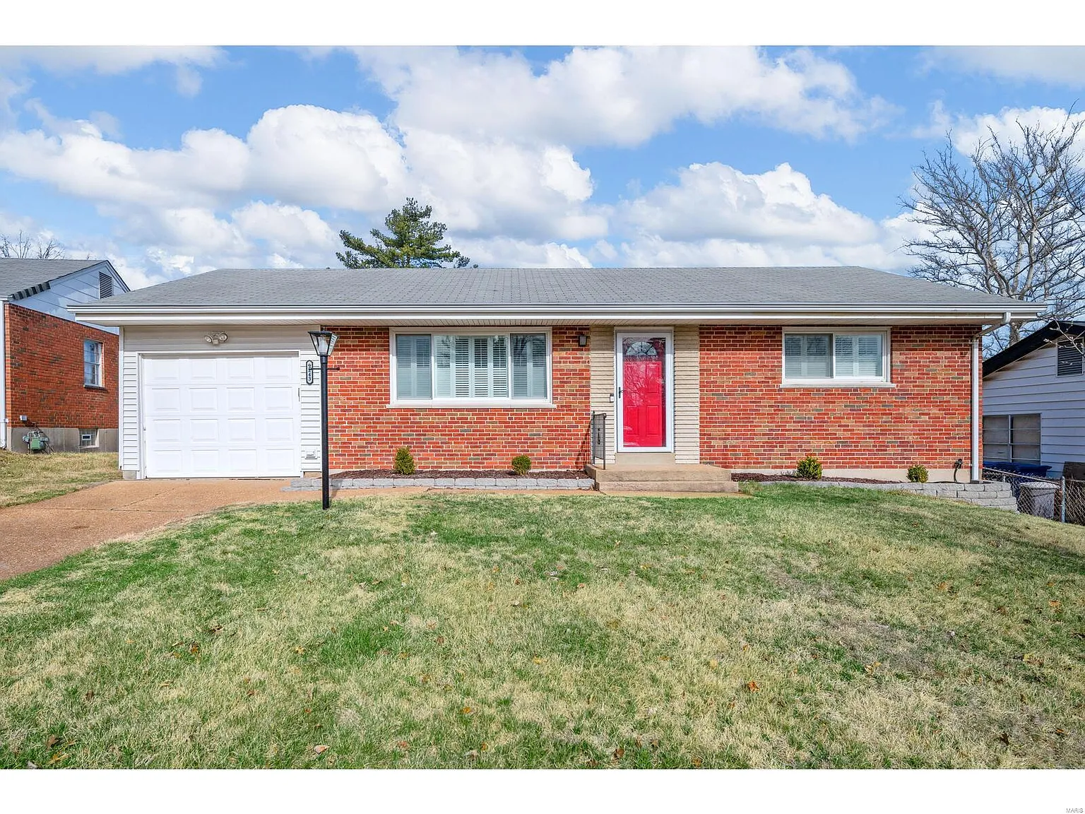 9243 Lurline Dr photo 1