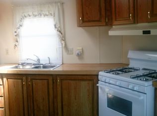 5180 Champagne Dr, Flint, MI 48507
