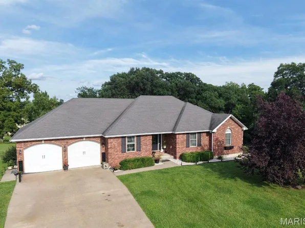 5 Huntingdon Rd, Hannibal, MO 63401