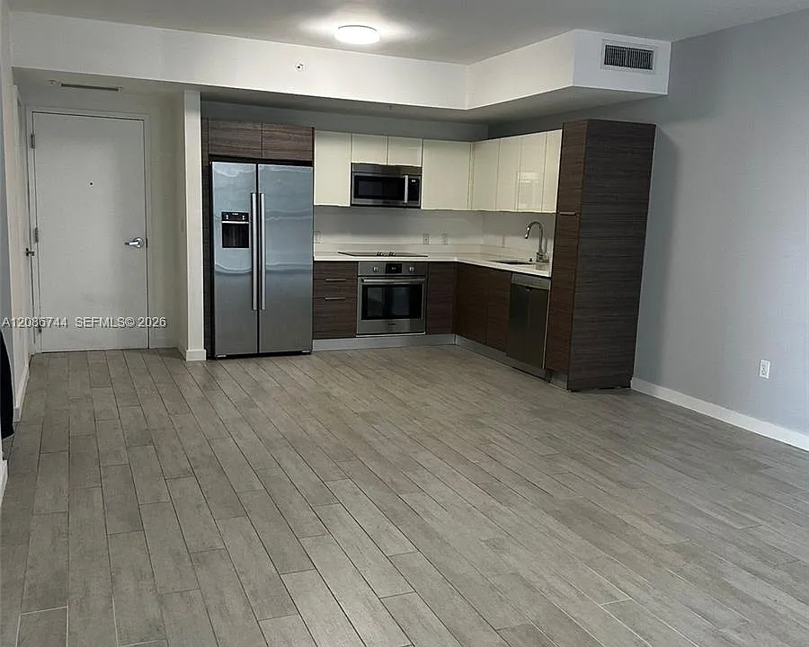 1010 SW 2nd Ave #1005