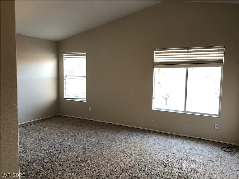 9724 Sandmist Ave — Photo 18