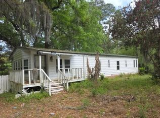 350 Clubhouse Dr, Midway, GA 31320
