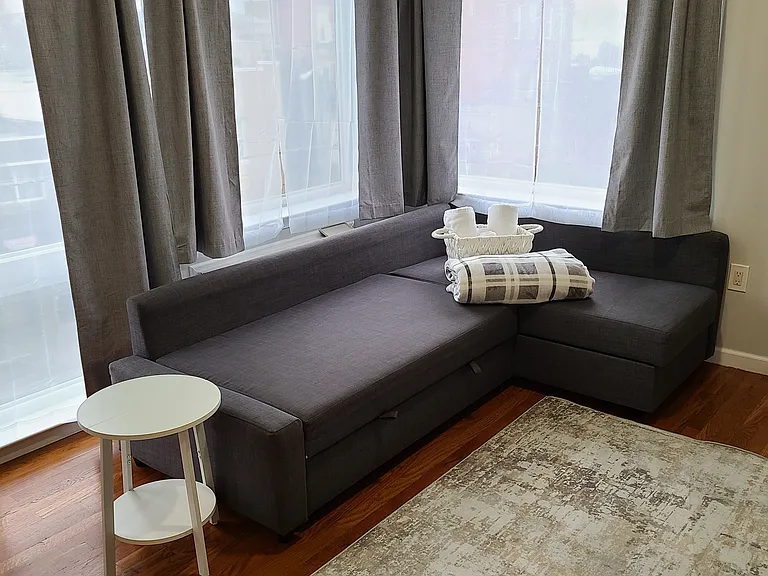 Corner Unit