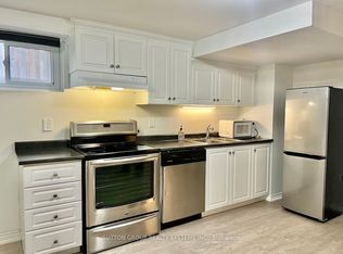 145 Bathgate Dr #E10, Toronto, ON M1C 1T6