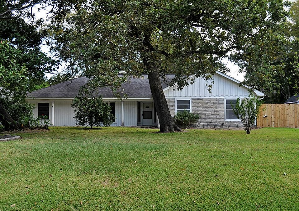 1st image of 212 Burnett Dr