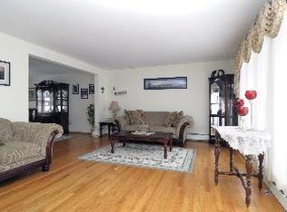 207 E Lynnwood Ave, Arlington Heights, IL 60004