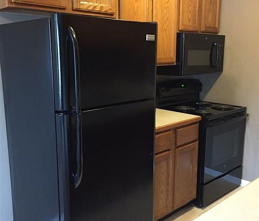 5th image of 27625 Harrison Woods Ln