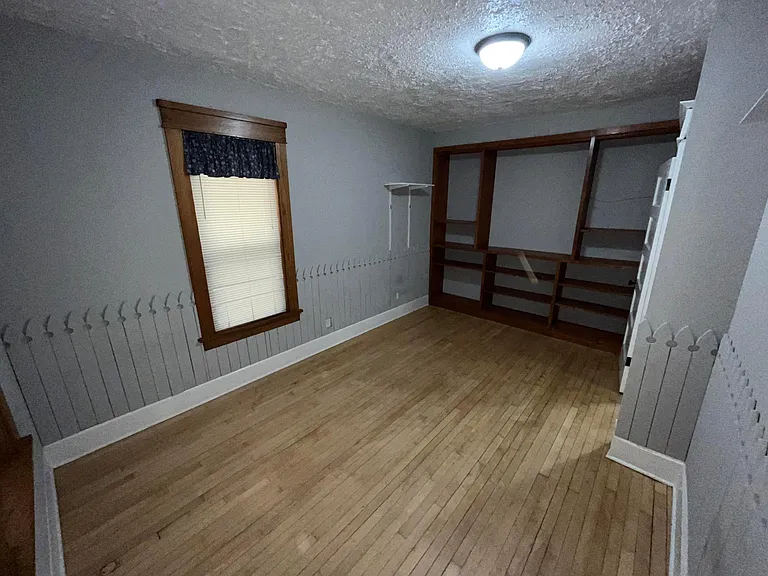 1005 Grove Ave #L — Photo 5