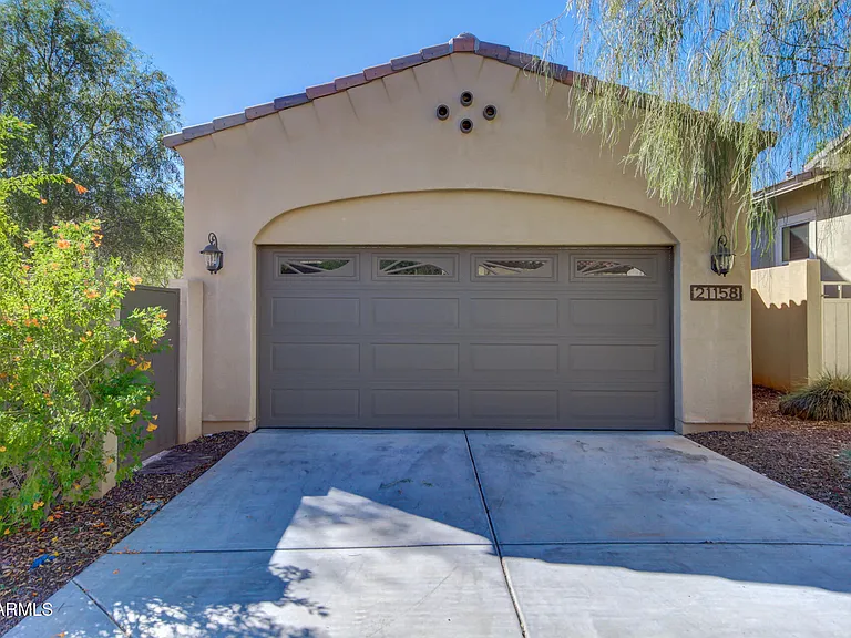 21158 W Sycamore Dr — Photo 22
