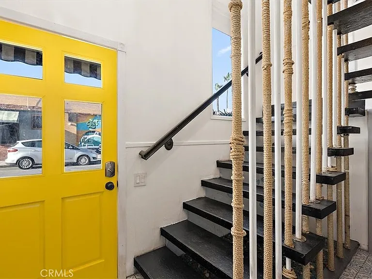 2214 W Oceanfront #B — Photo 6