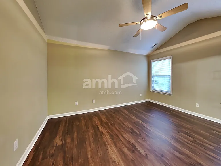 114 Ridge Lake Dr — Photo 10