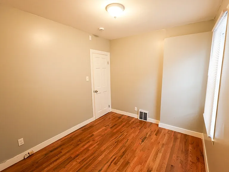 4 Standard St #2 — Photo 12