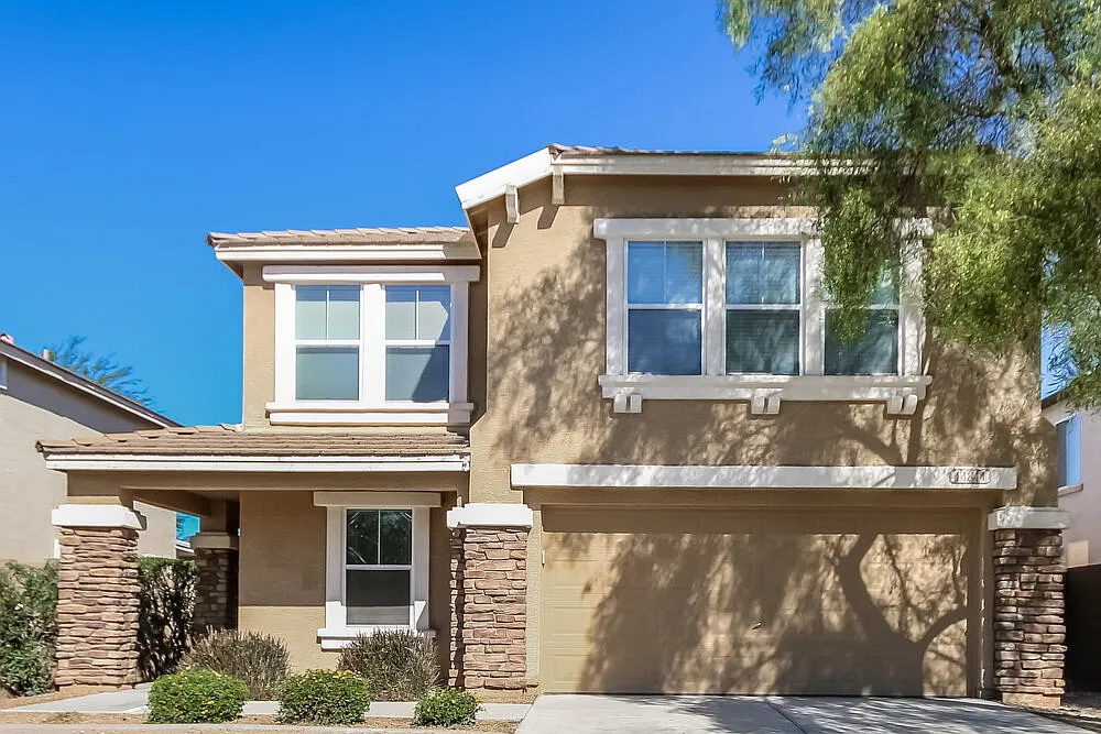 4 bed, 2.0 bath, 2285 sqft, $2,235 — Photo 1