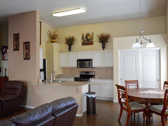 4th image of 754 N Calle Largo