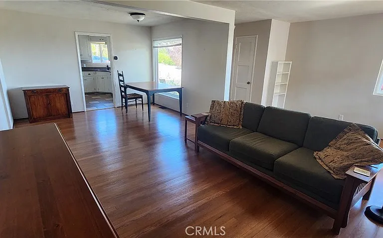 265 Chatham Ln — Photo 18