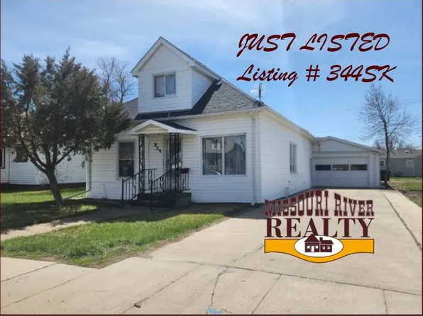 329 5th Ave S, Glasgow, MT 59230