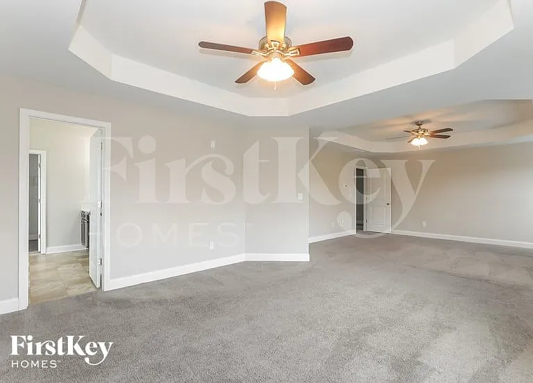 2115 Farmdale Ct — Photo 6