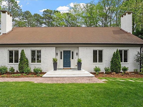 4th image of 1023 Cleland Dr