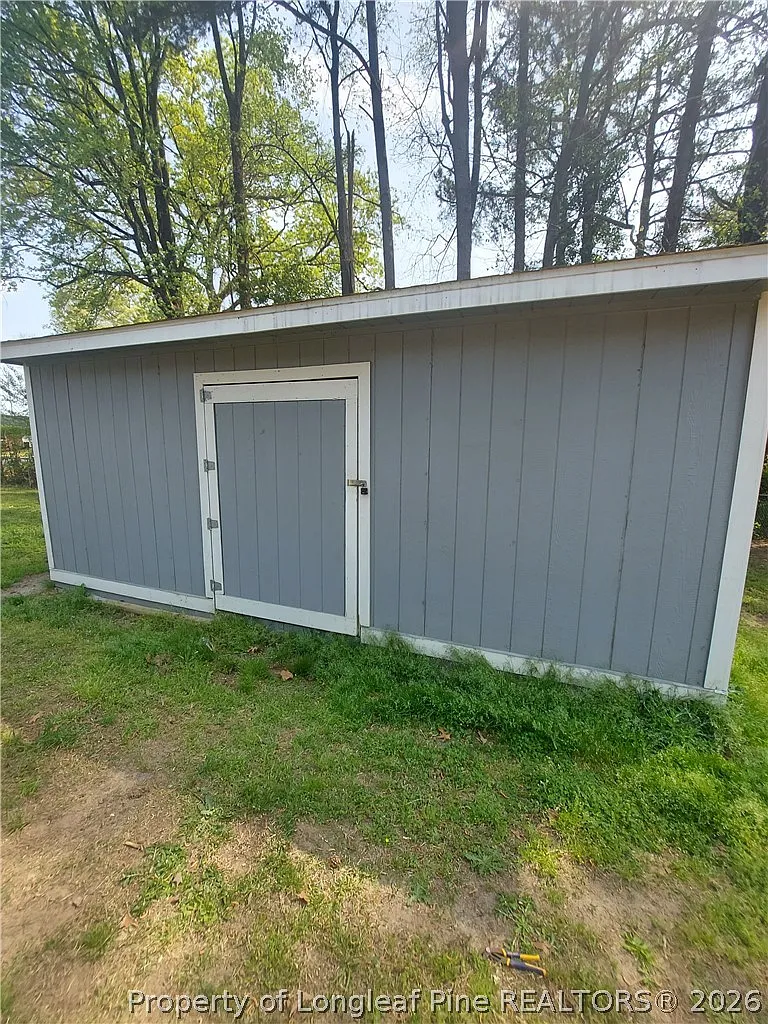 3 bed, 2.0 bath, 1446 sqft, $1,695 — Photo 4