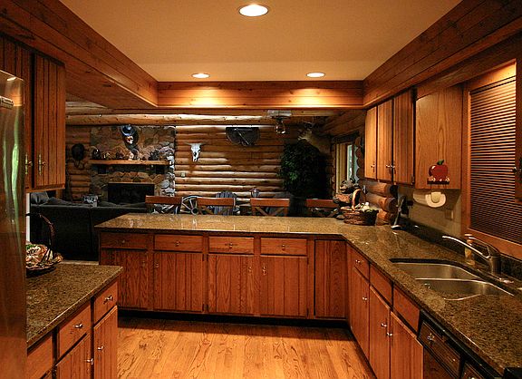 3rd image of 8514 Concord Dr