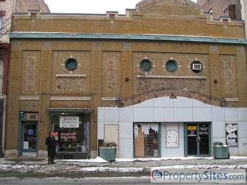 4th image of 285 River St