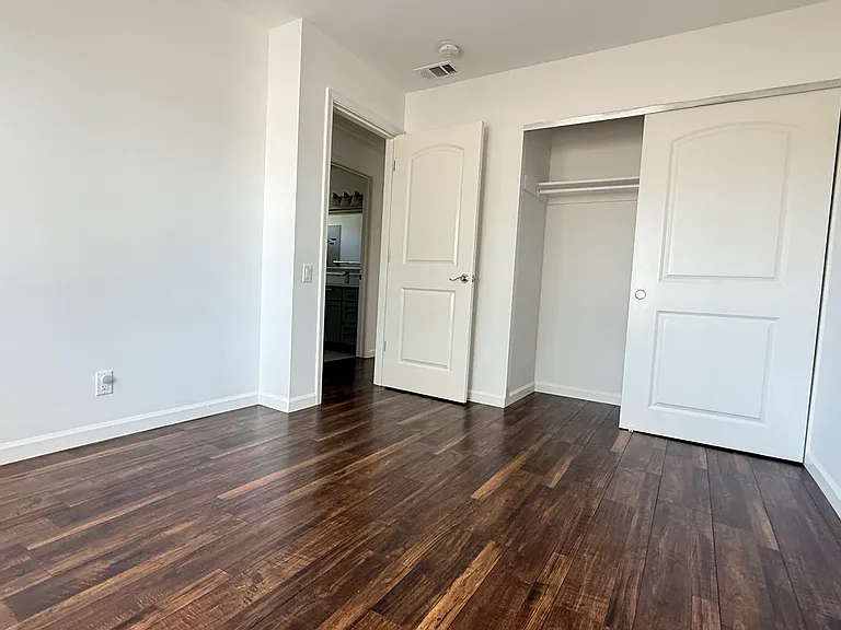 8123 Meadowlark Ct — Photo 15
