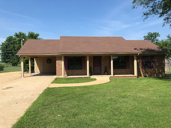 855 Gum St, Union City, TN 38261