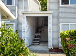 15000 SW Farmington Rd APT 16, Beaverton, OR 97007