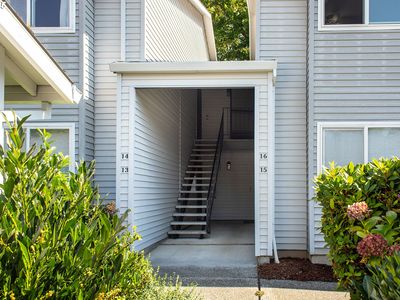 15000 SW Farmington Rd APT 16, Beaverton, OR, 97007
