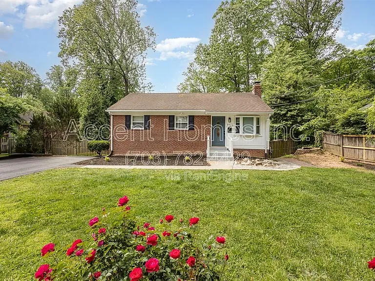 7329 Marc Dr — Photo 1