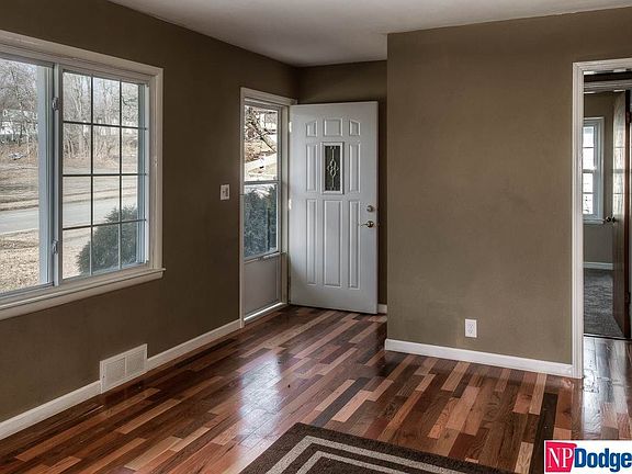 3rd image of 721 N 10th St