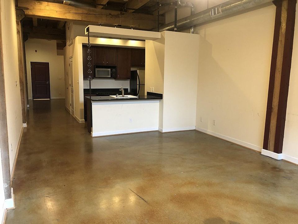 1st image of 815 Porter St APT 103