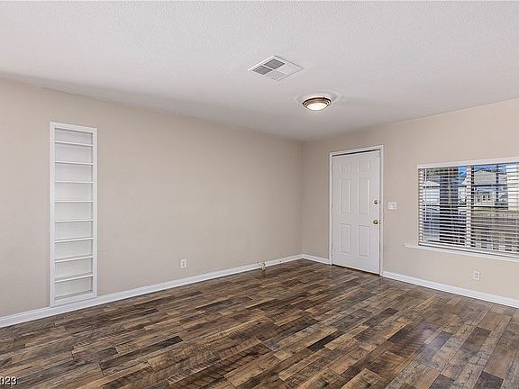 4th image of 6441 Alta Dr