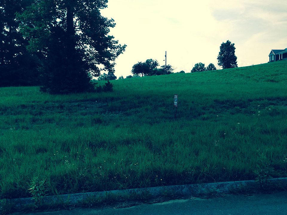2nd image of Woodstock Drive #204