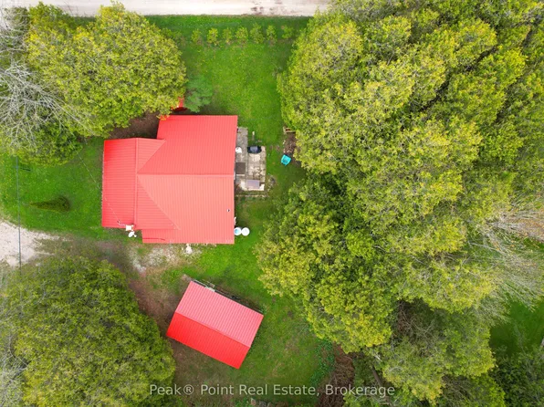 79 Parkside Ave, South Bruce Peninsula, ON N0H 2T0