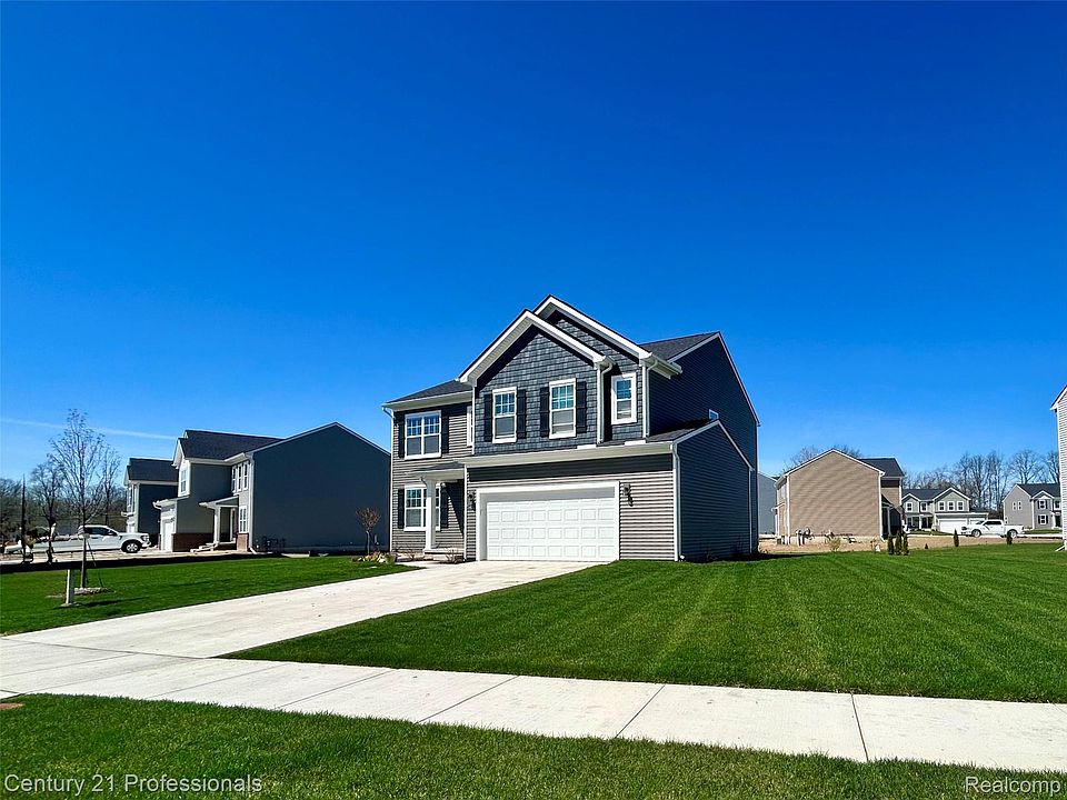 1st image of 54407 Heron Cir