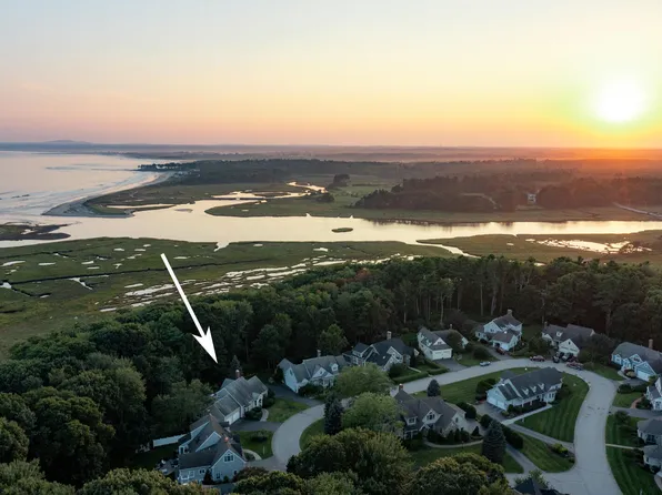 16 Admirals Way, Kennebunk, ME 04043