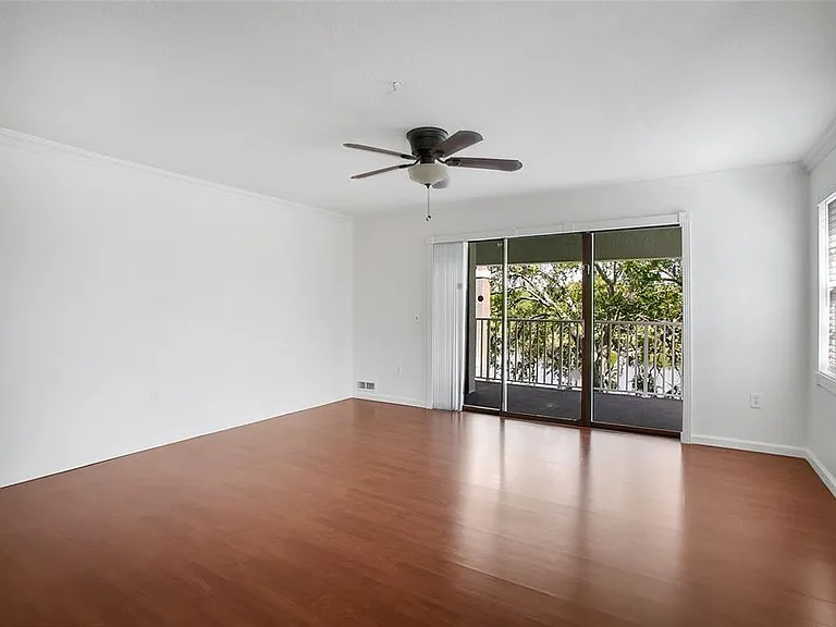 13815 Fairway Island Dr #1328 — Photo 4