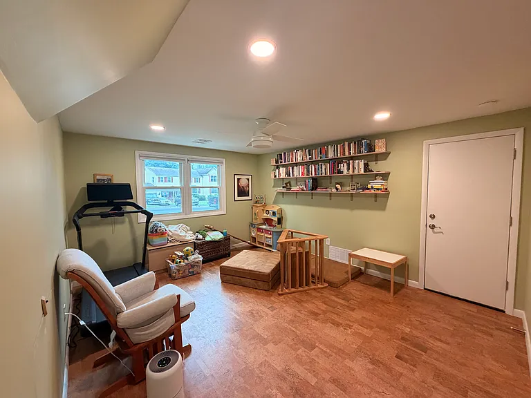 59 Meadow Ln — Photo 8