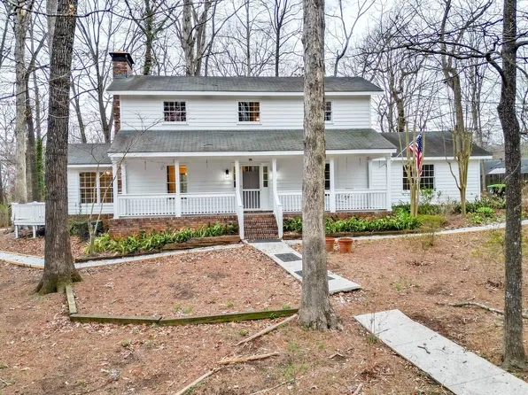 955 Mary Ellen Ln, Austell, GA 30168