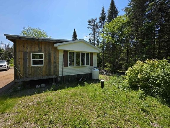 2nd image of 209 Stewart Hill Rd