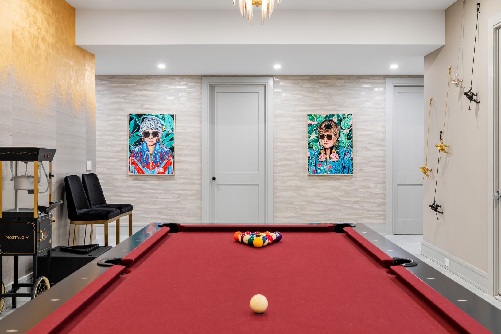  Lower Level Entertainment Area 